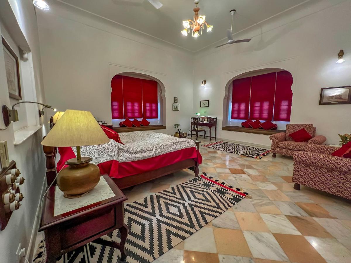 Dev Shree Deogarh Hotel Devgarh  Buitenkant foto