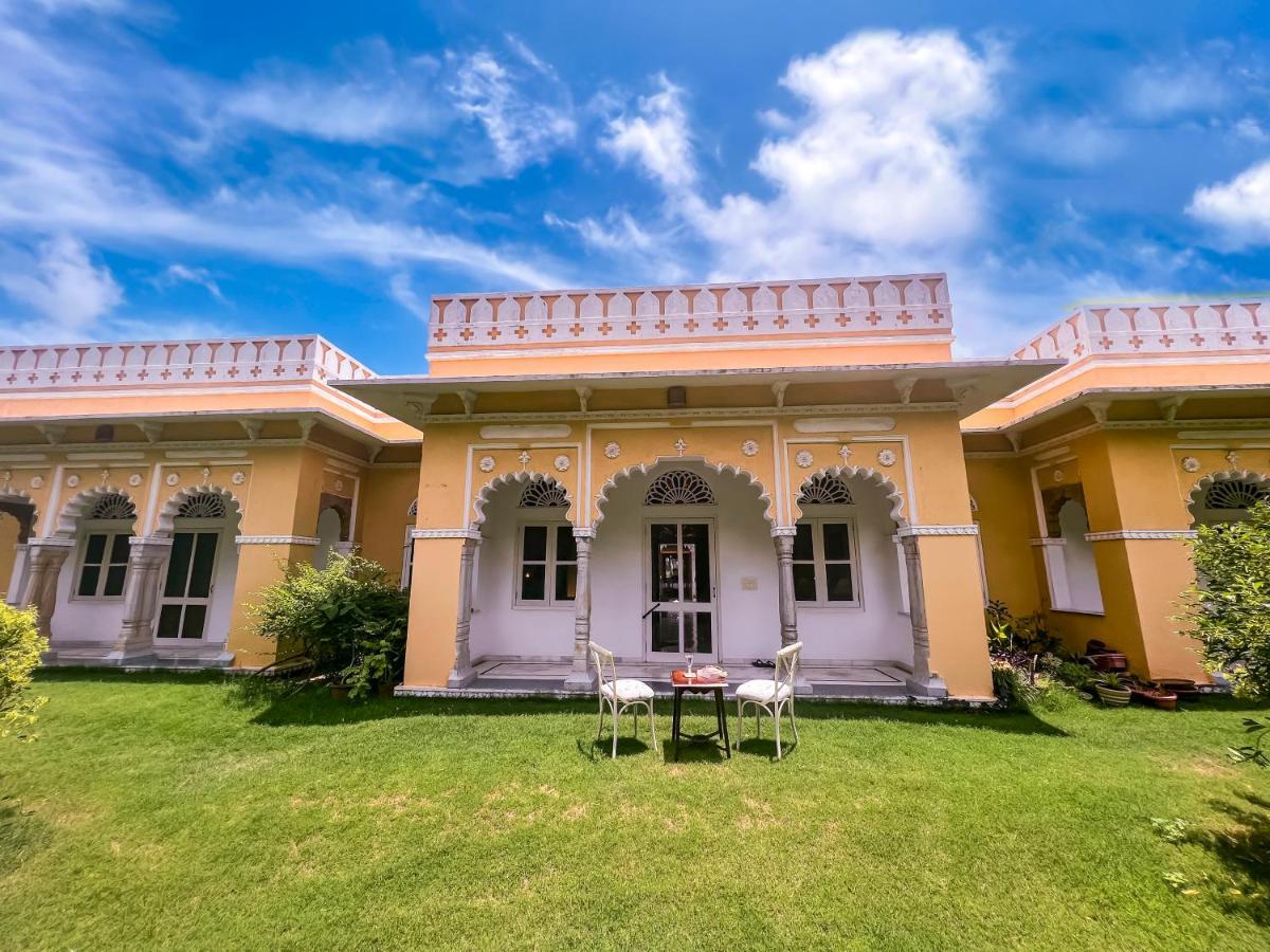 Dev Shree Deogarh Hotel Devgarh  Buitenkant foto