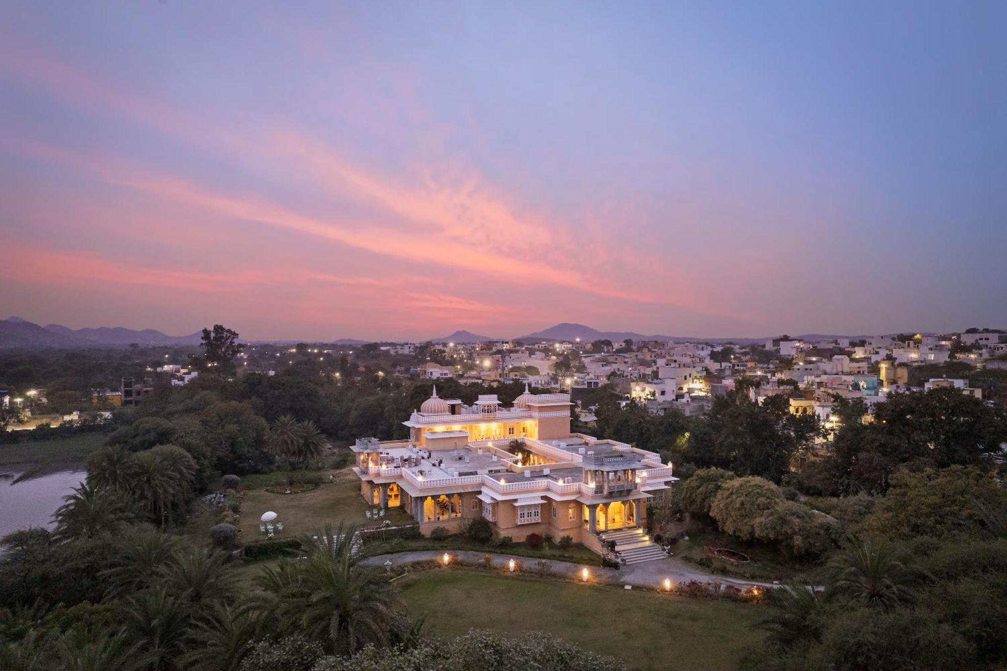 Dev Shree Deogarh Hotel Devgarh  Buitenkant foto