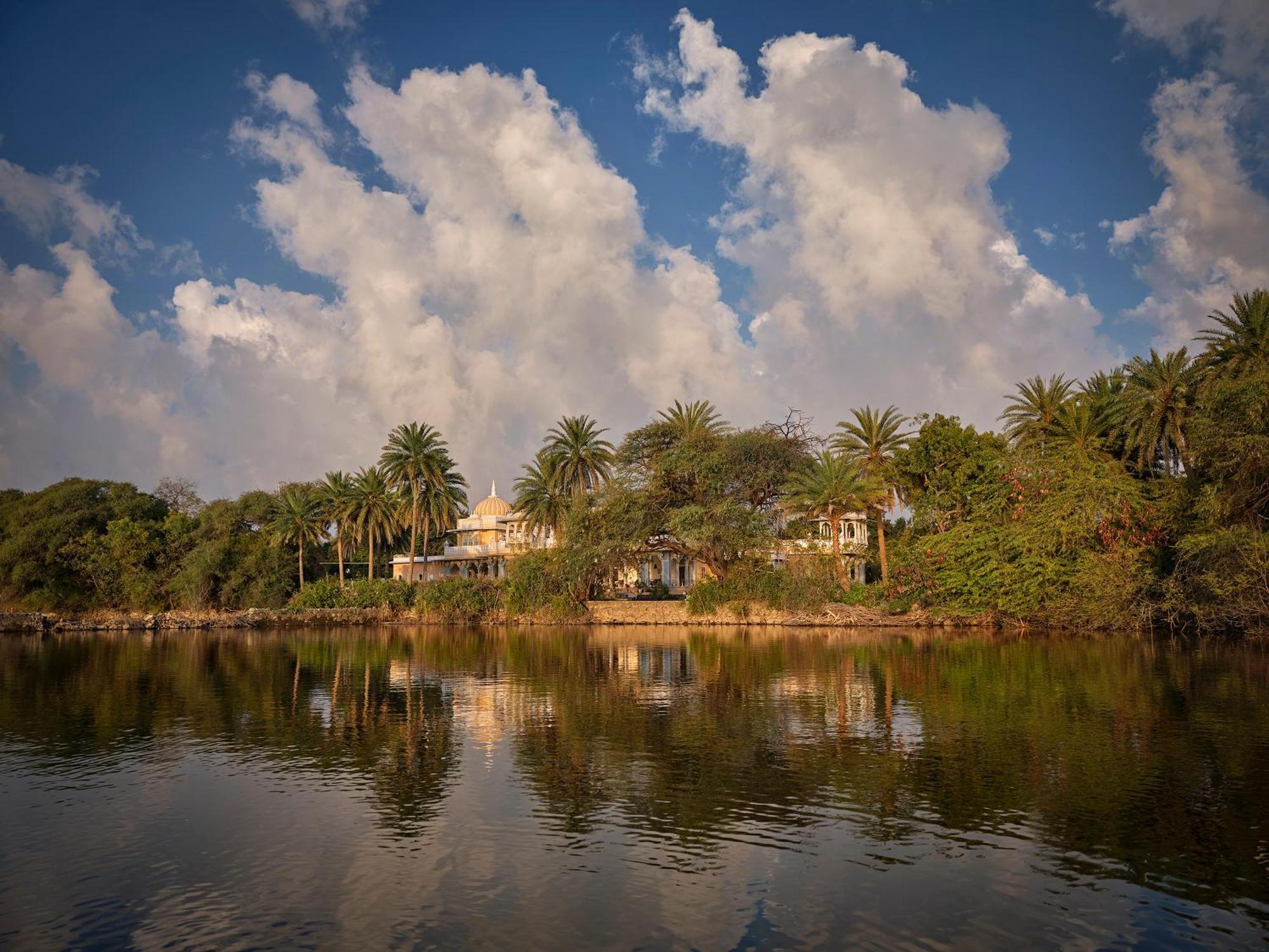 Dev Shree Deogarh Hotel Devgarh  Buitenkant foto