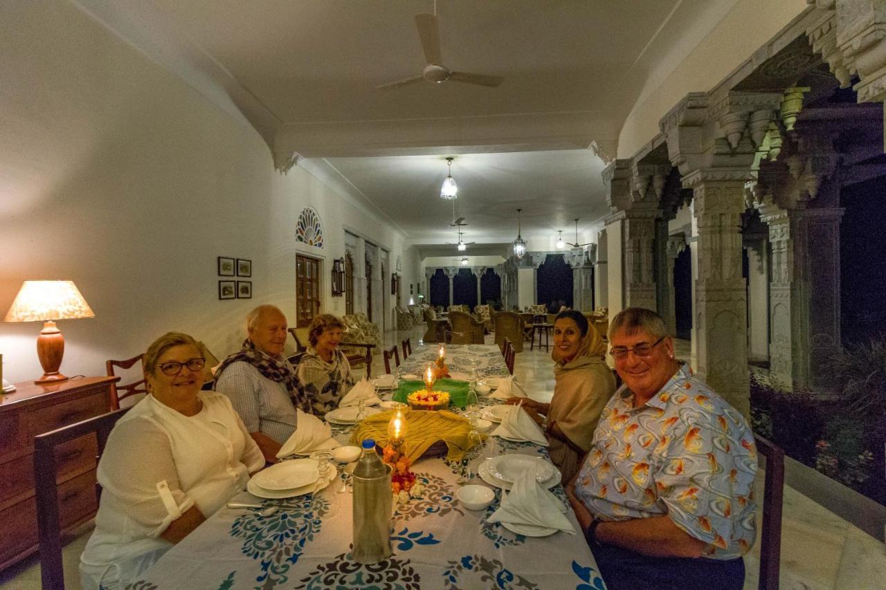 Dev Shree Deogarh Hotel Devgarh  Buitenkant foto